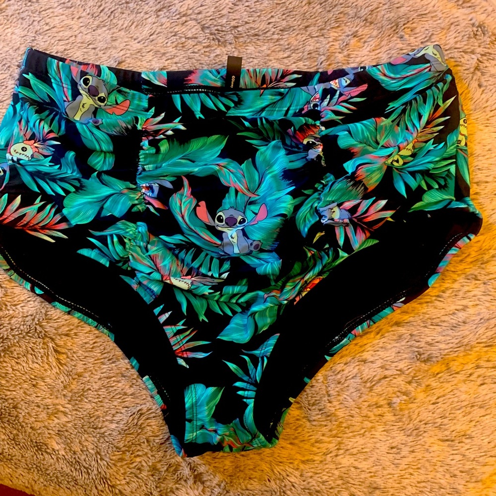 Torrid, size 1 Stich swim bottom